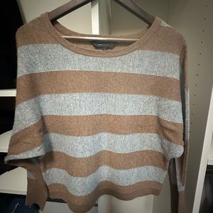 BCBG STRIPED SWEATER SIZE XS